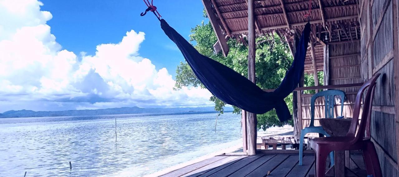 شقة مامبترون هومستاي Pulau Mansuar المظهر الخارجي الصورة