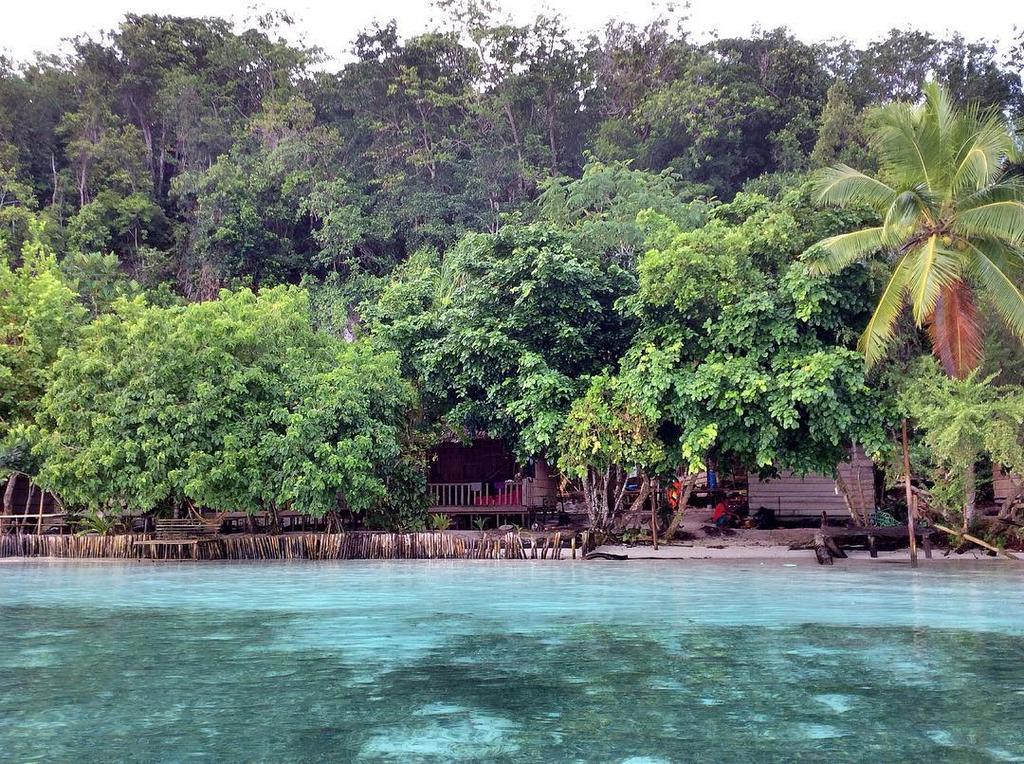شقة مامبترون هومستاي Pulau Mansuar المظهر الخارجي الصورة